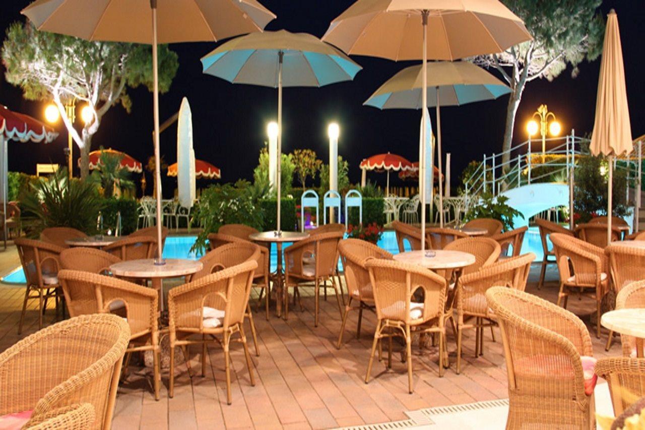 Ruhl Beach Hotel & Suites Lido di Jesolo Exterior foto