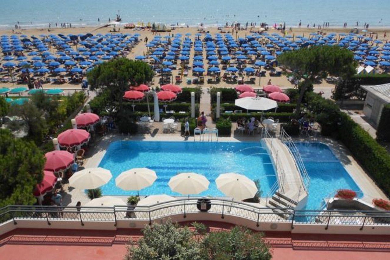 Ruhl Beach Hotel & Suites Lido di Jesolo Exterior foto