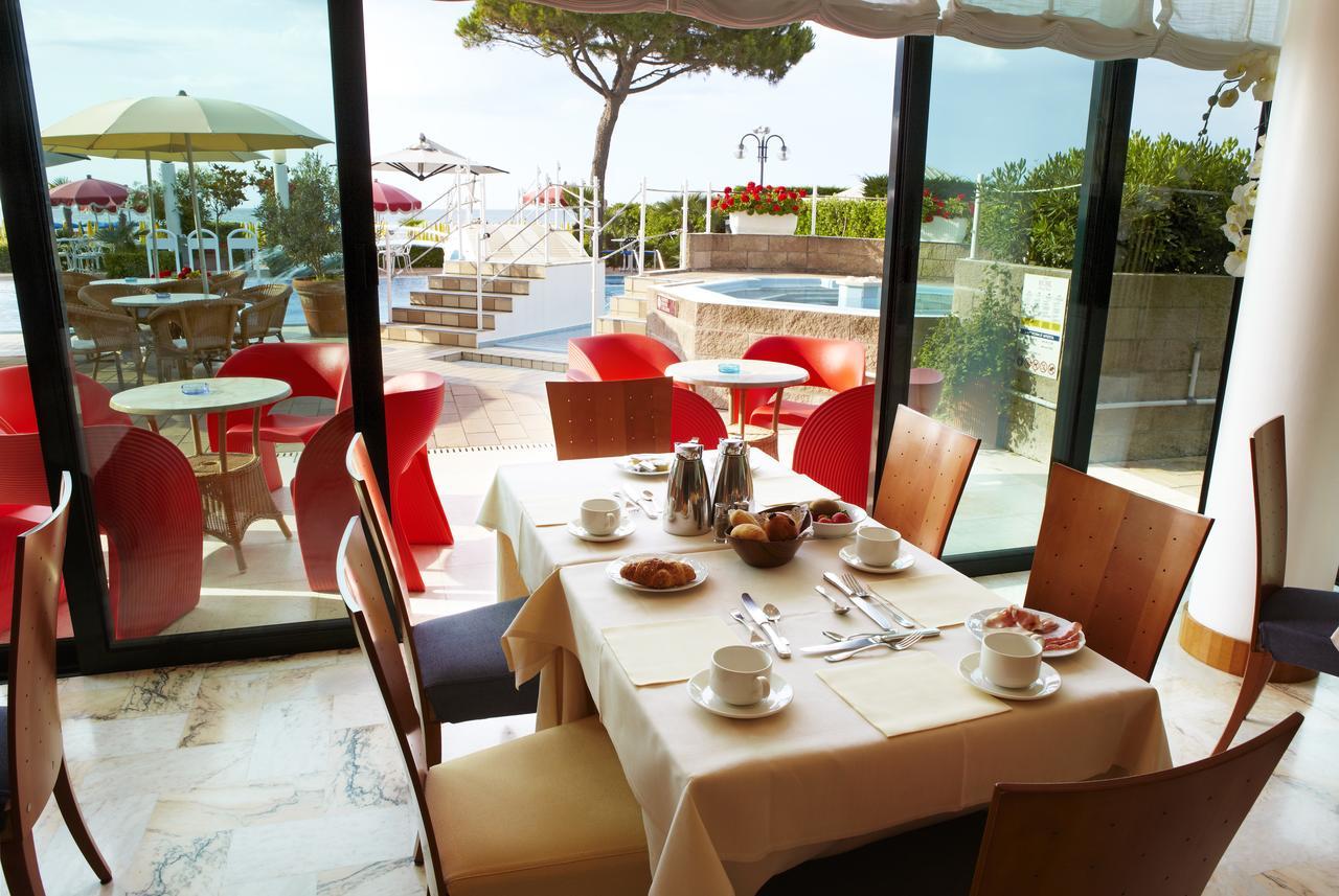 Ruhl Beach Hotel & Suites Lido di Jesolo Exterior foto